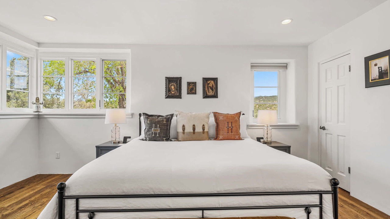 Photo of Bedroom in Northeast Santa Fe