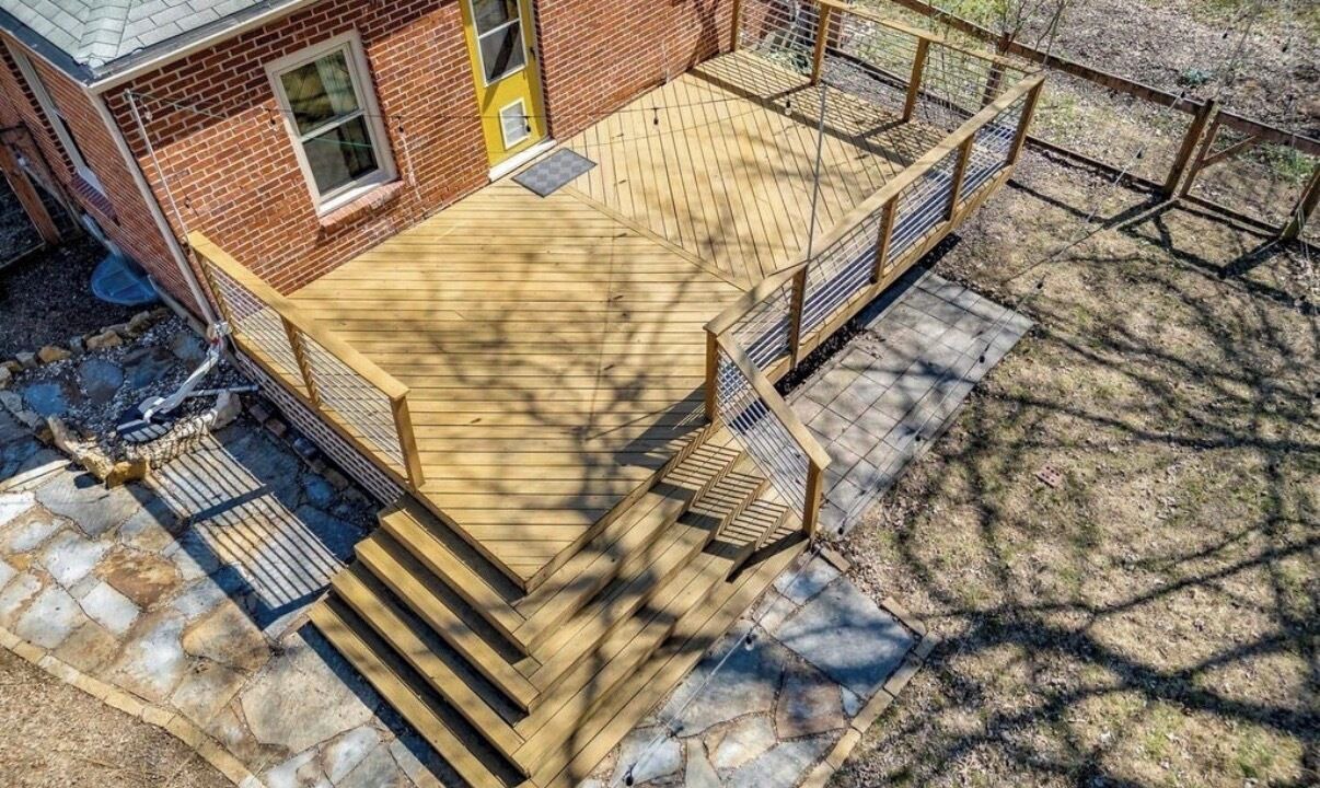 Photo of Outdoor in Lawrence