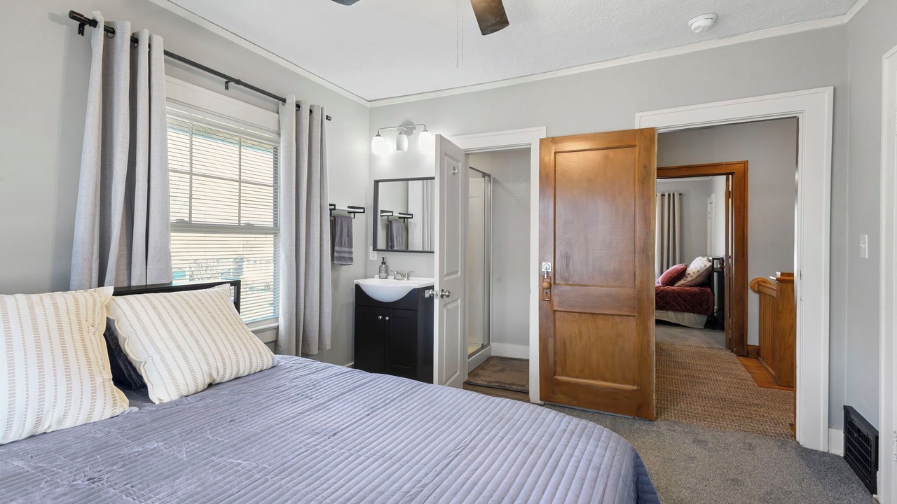 Photo of Bedroom in North Kansas City
