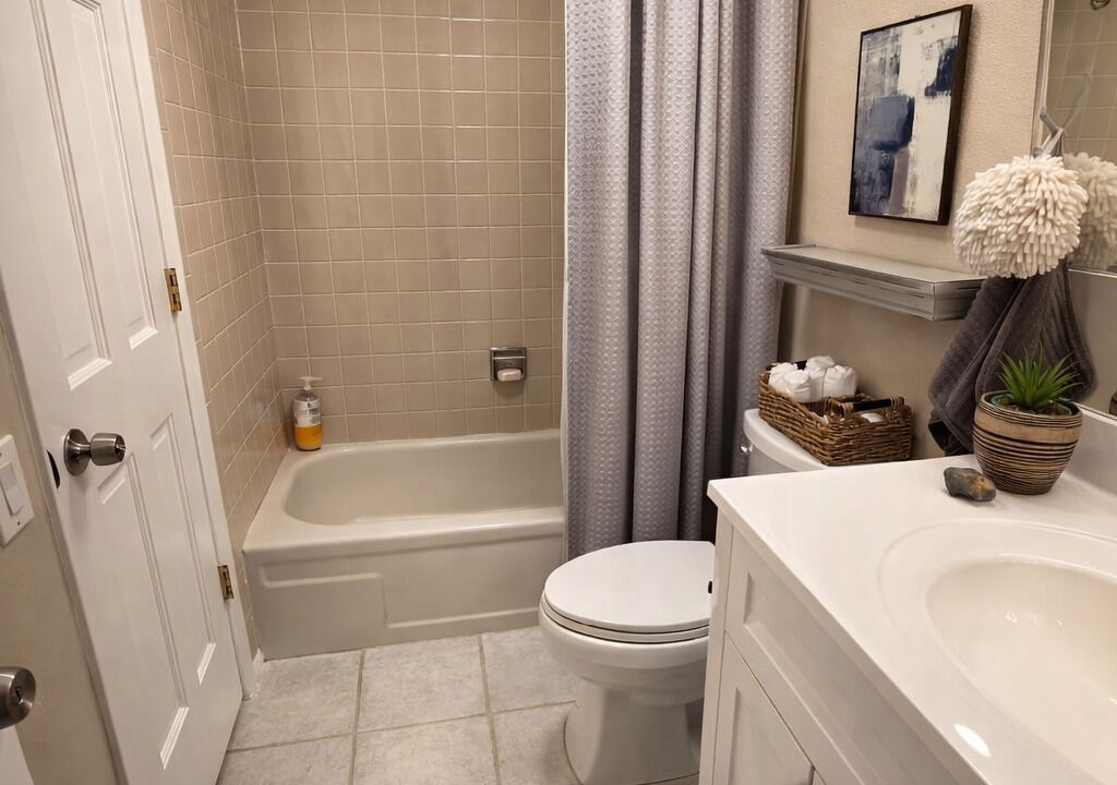 Photo of Bathroom in Ken Caryl Ranch Plains