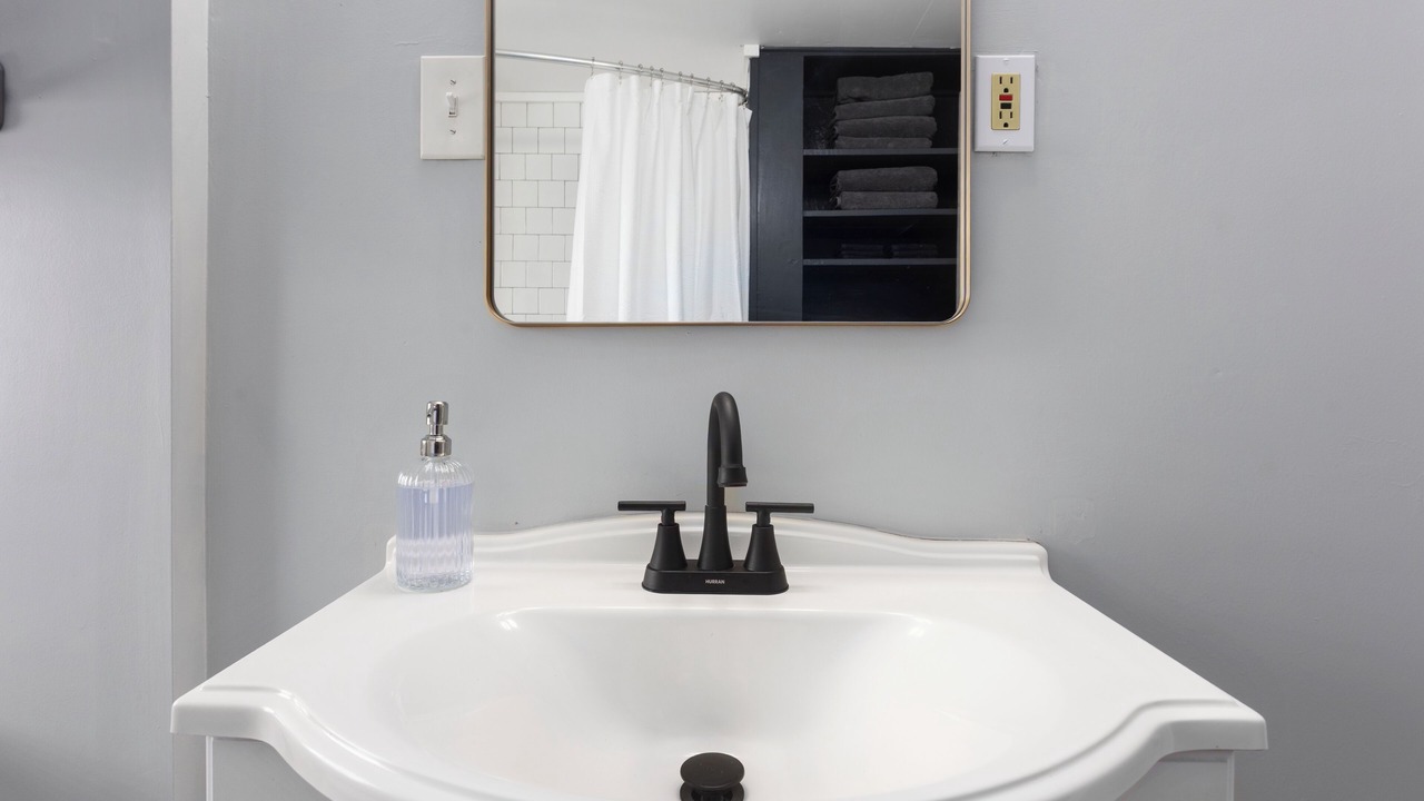 Photo of Bathroom in Rosedale