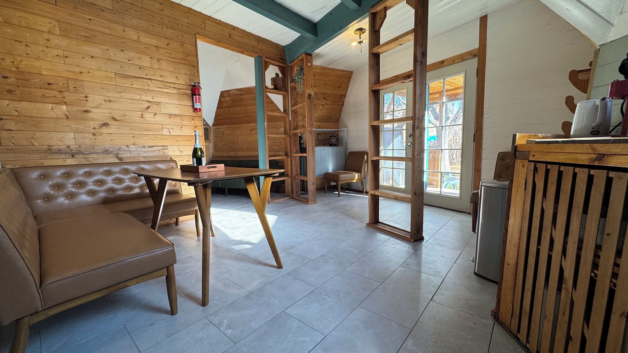 Photo of Others in Espanola