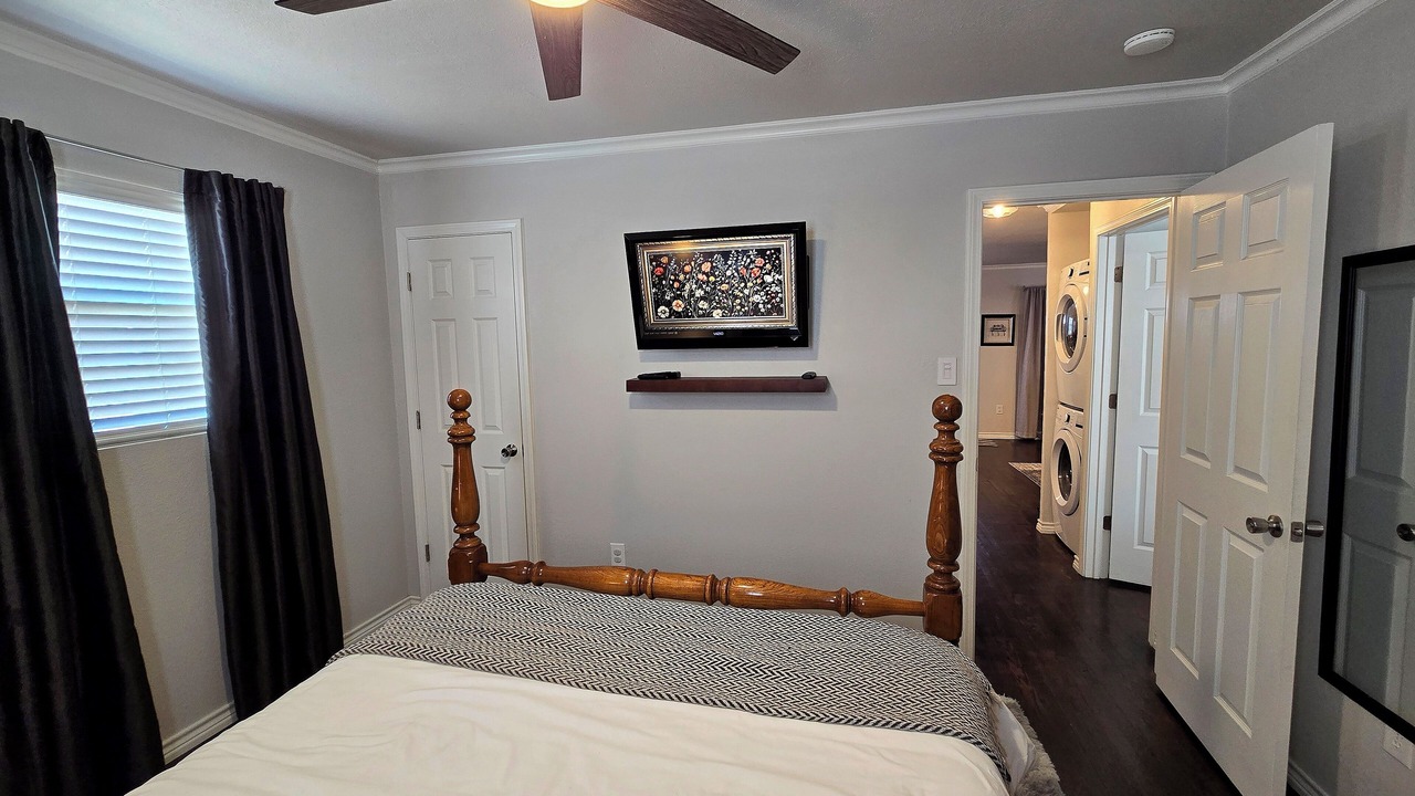 Photo of Bedroom in Borger