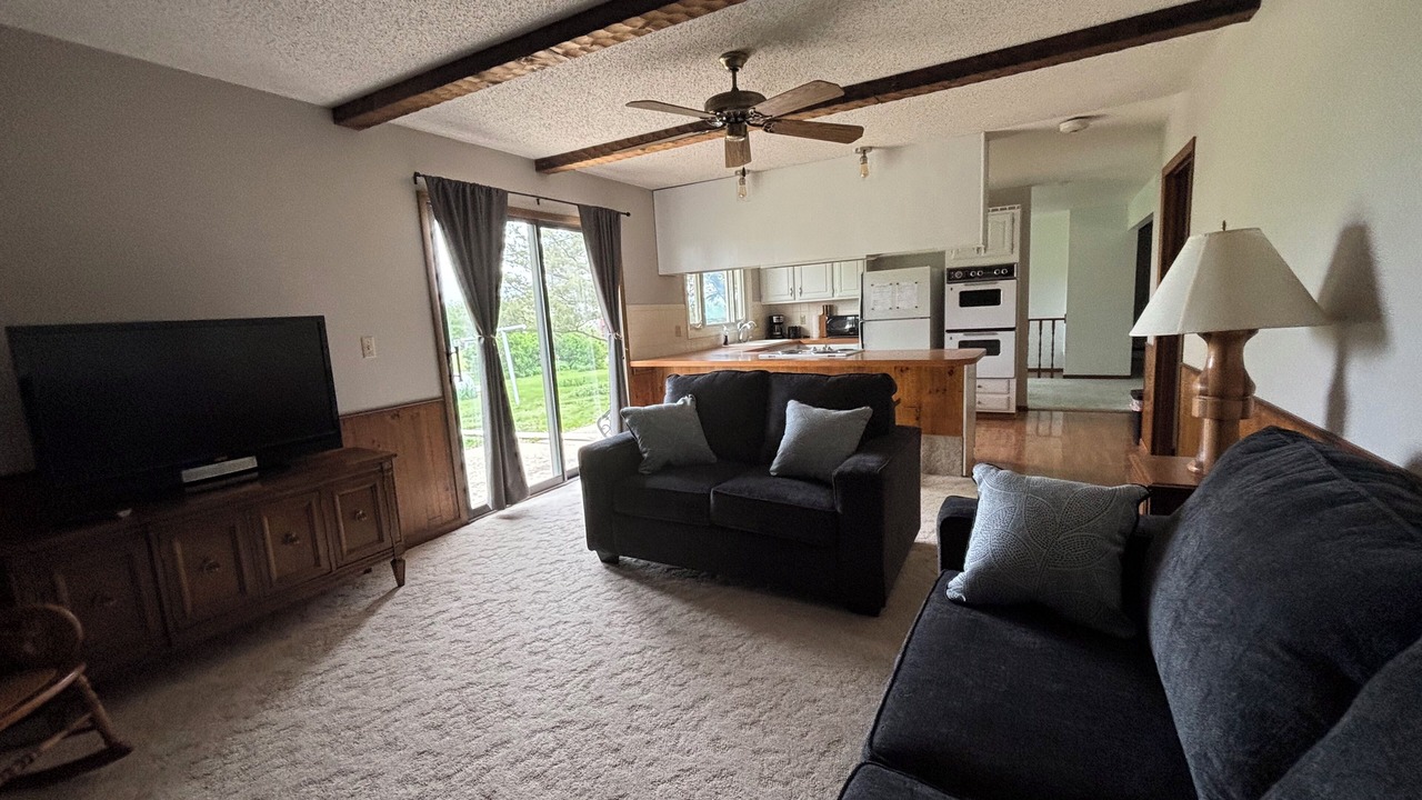 Photo of Livingroom in Marion County