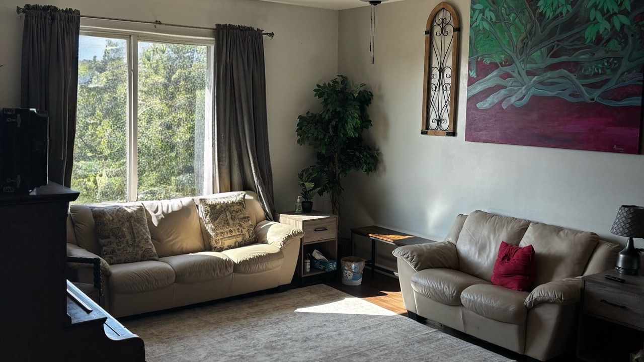 Photo of Livingroom in Hays