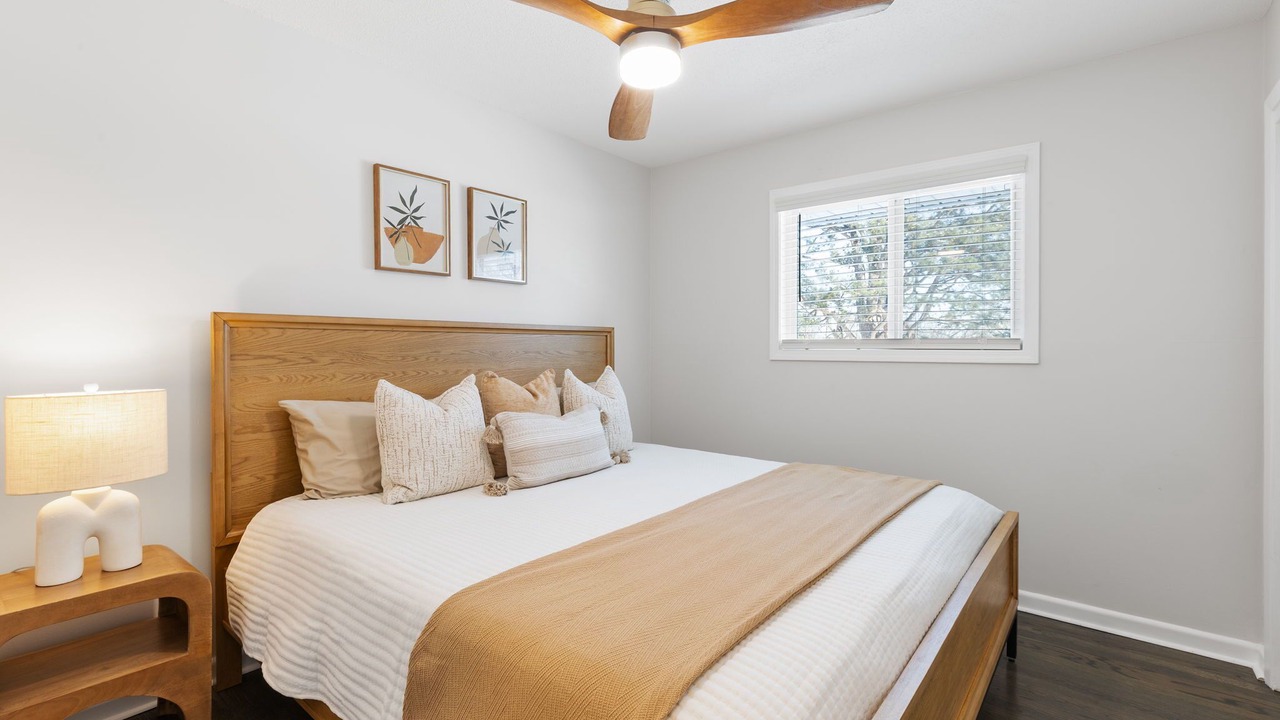 Photo of Bedroom in Raytown