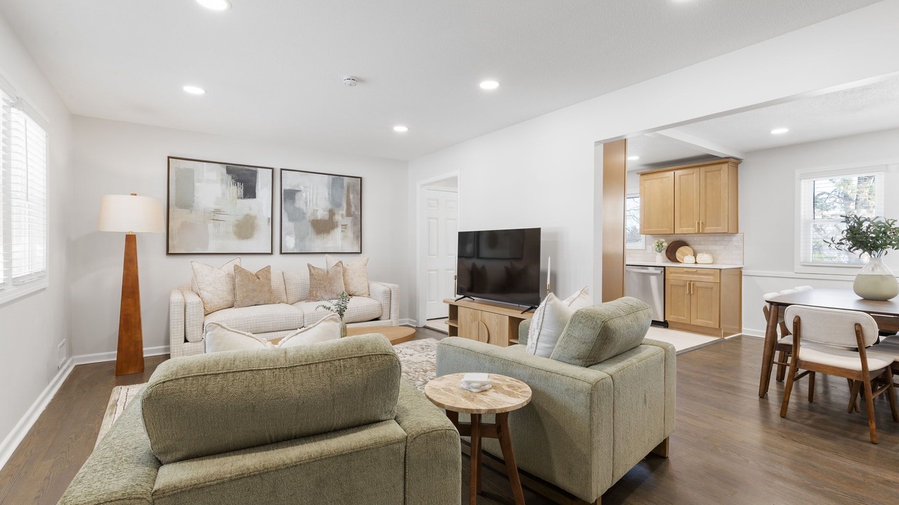 Photo of Livingroom in Raytown