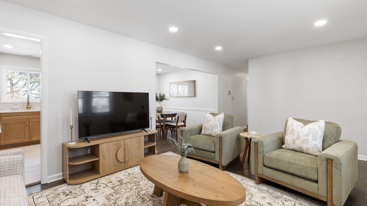 Photo of Livingroom in Raytown