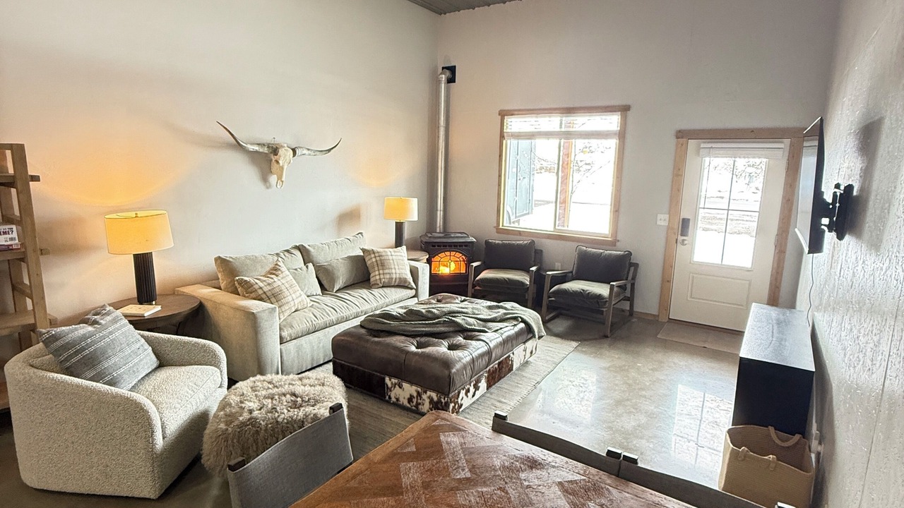 Photo of Livingroom in Montrose