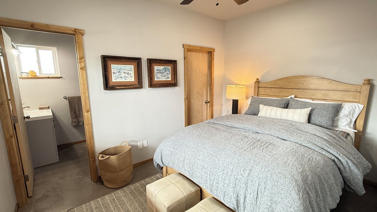 Photo of Bedroom in Montrose
