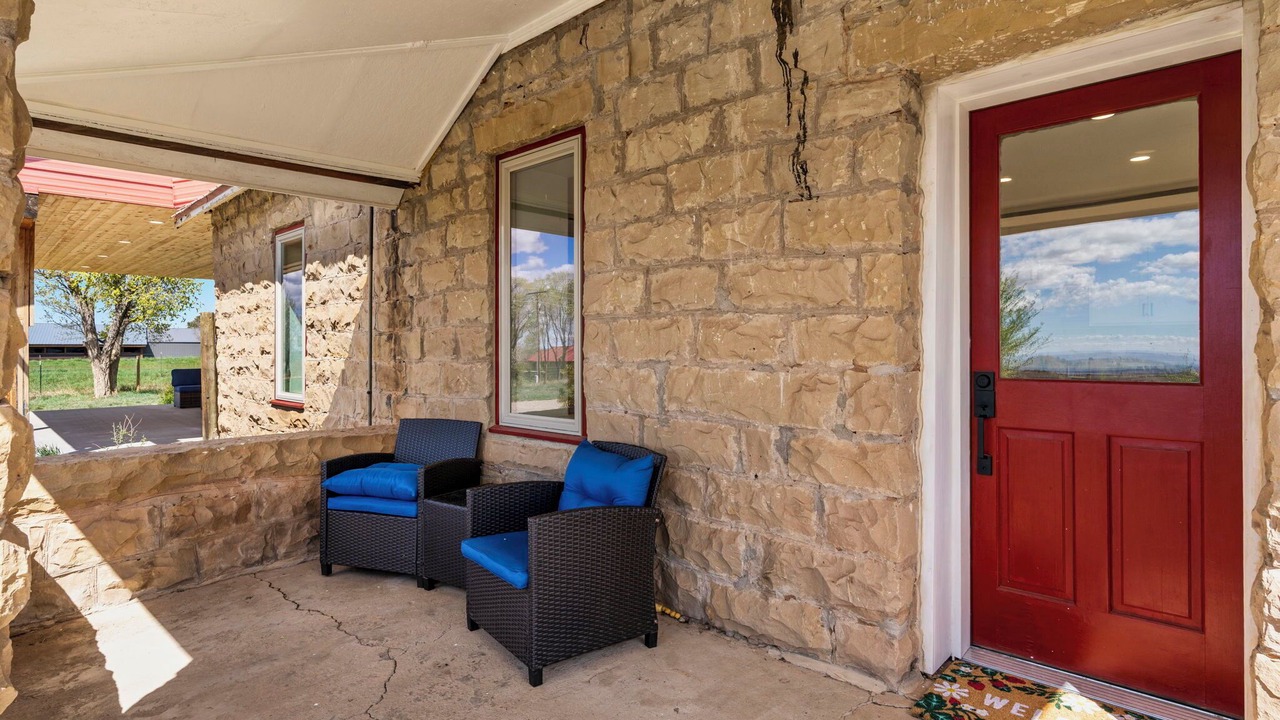 Photo of Patio Balcony in Hesperus