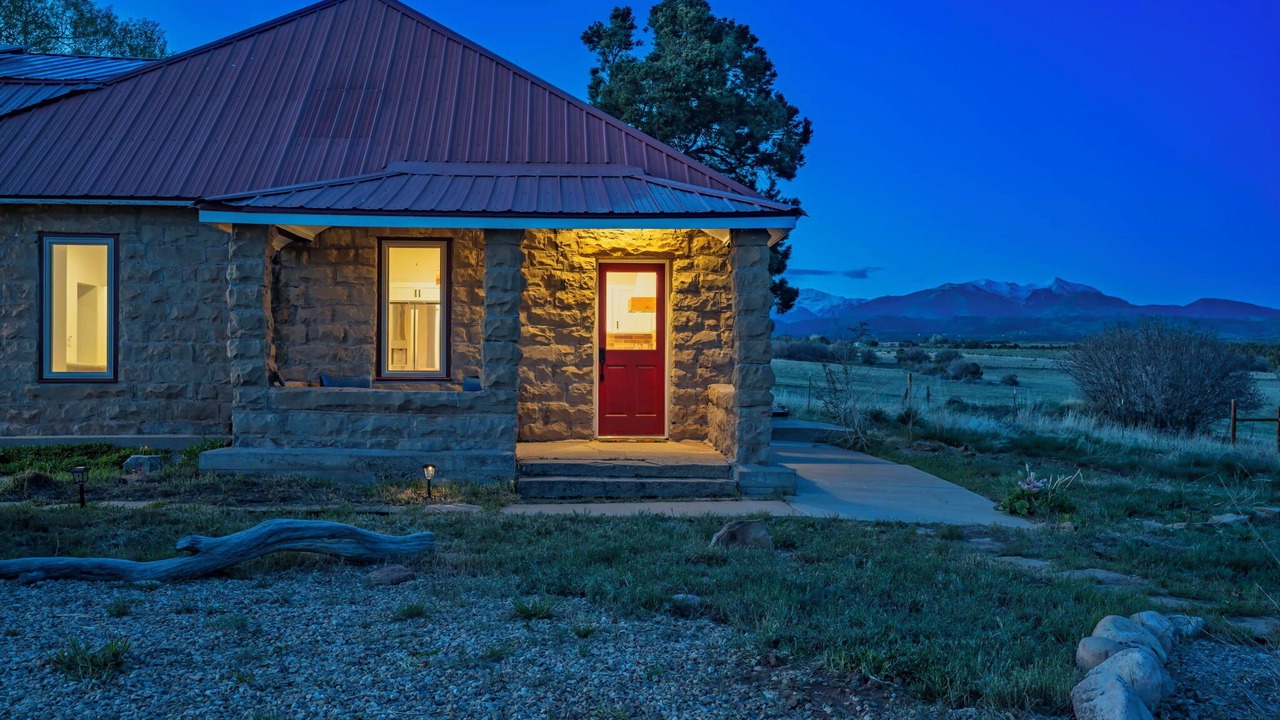 Photo of Outdoor in Hesperus