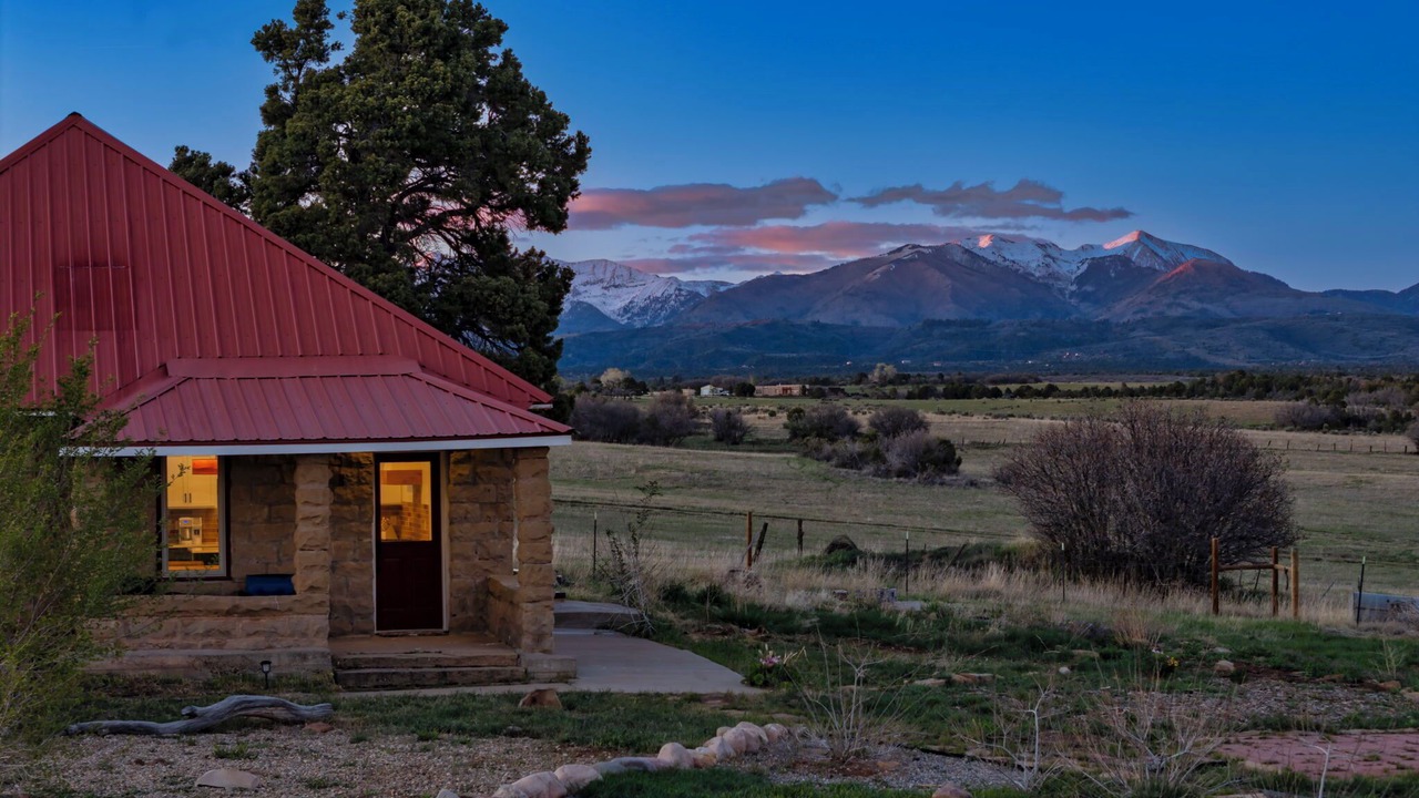 Photo of Outdoor in Hesperus