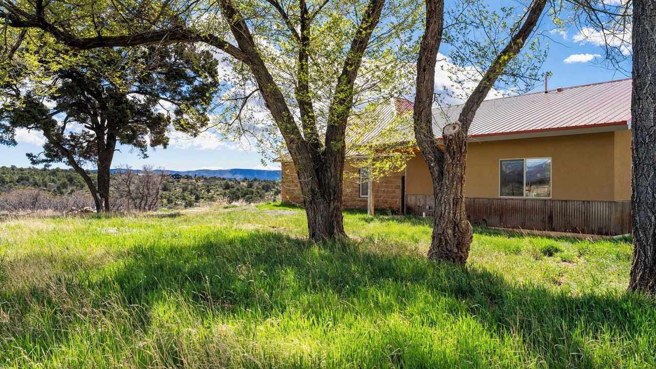Photo of Outdoor in Hesperus