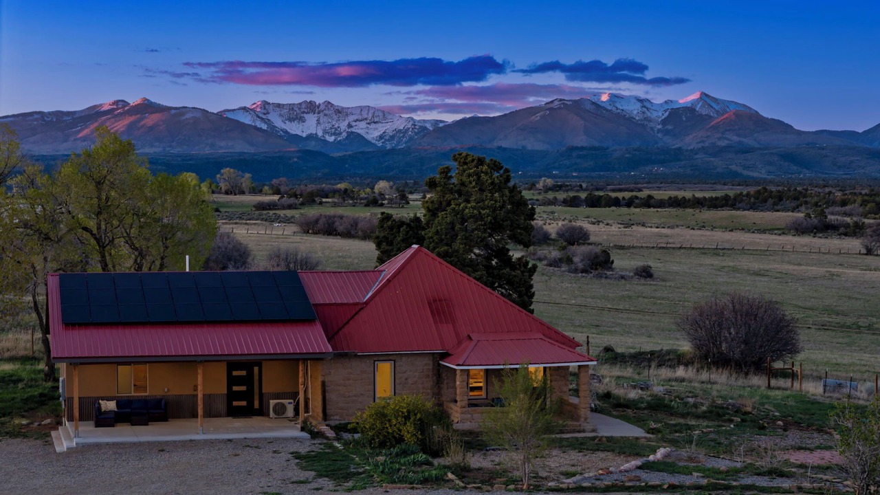 Photo of Outdoor in Hesperus
