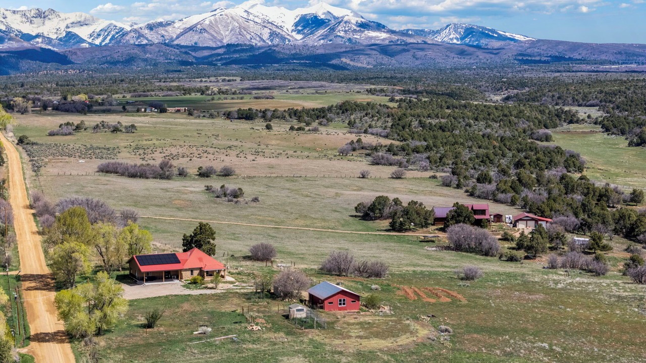 Photo of Outdoor in Hesperus