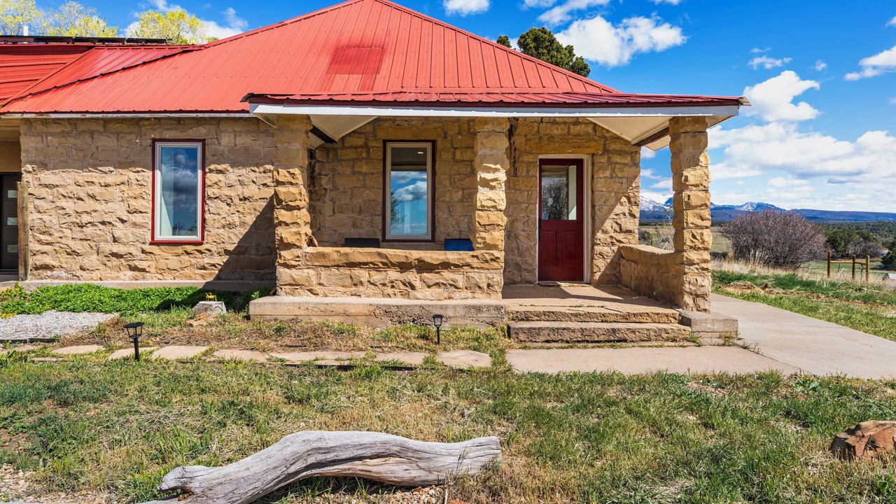 Photo of Outdoor in Hesperus