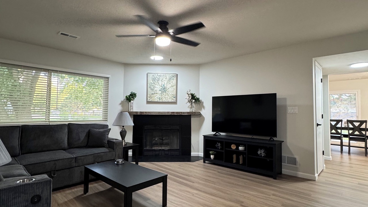 Photo of Livingroom in Lincoln
