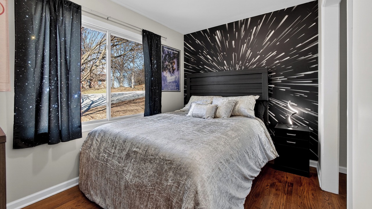 Photo of Bedroom in Independence