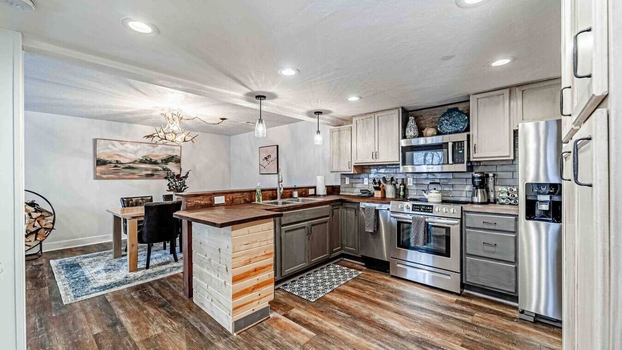 Photo of Kitchen in Midway