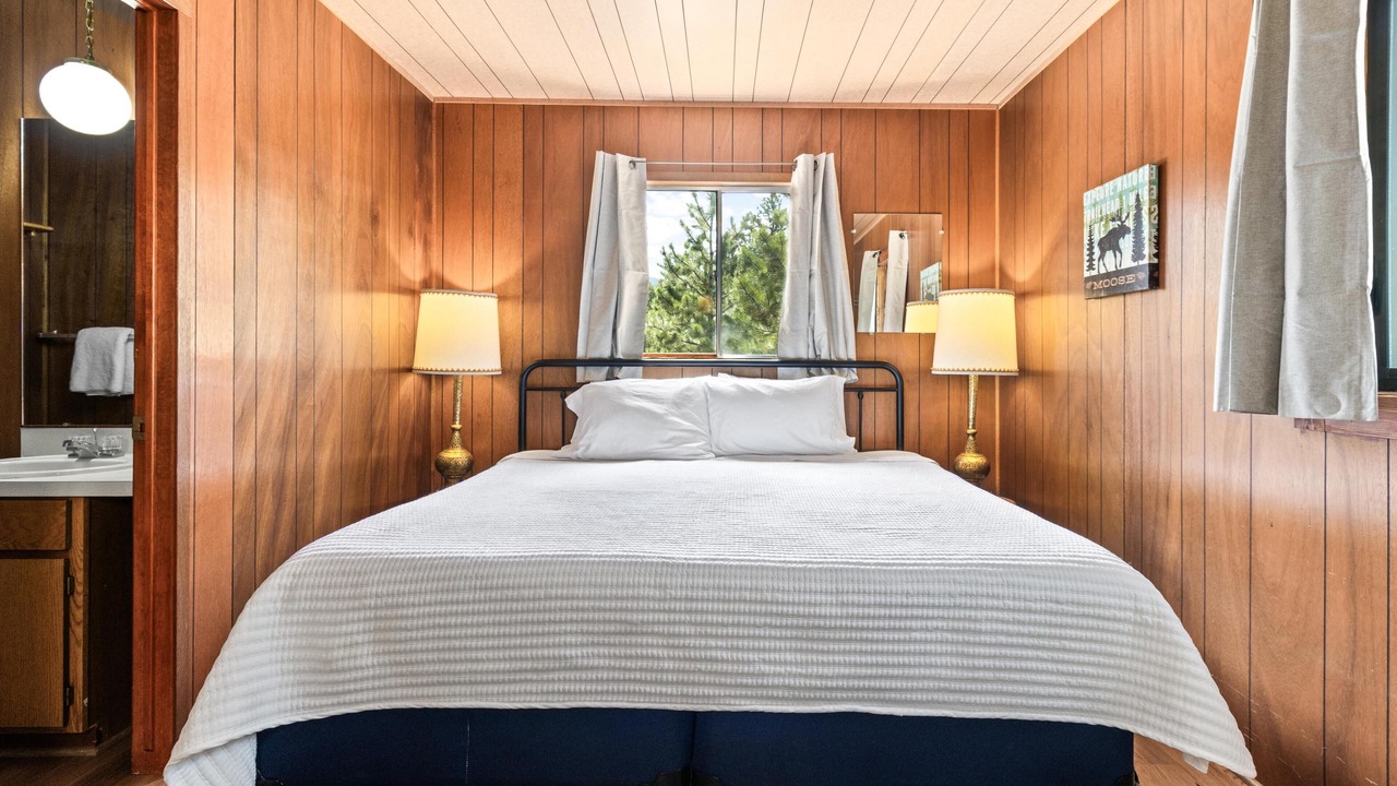 Photo of Bedroom in Estes Park
