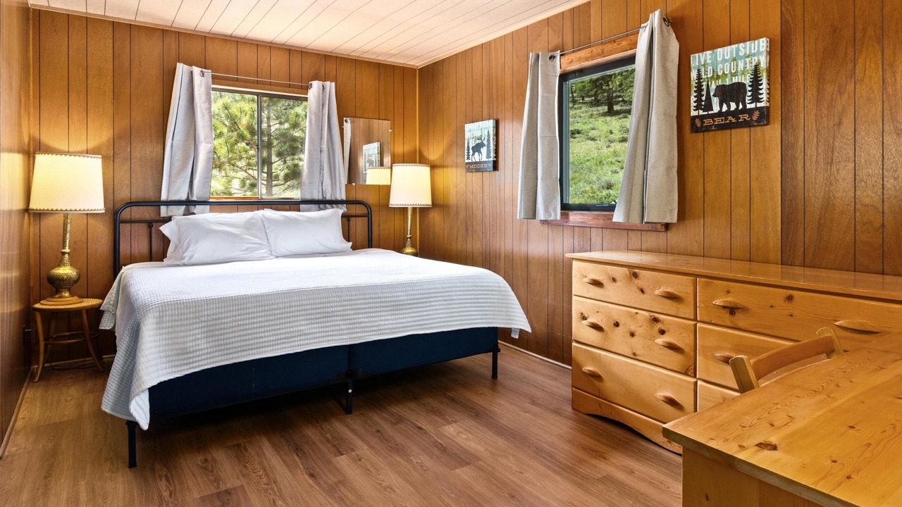 Photo of Bedroom in Estes Park