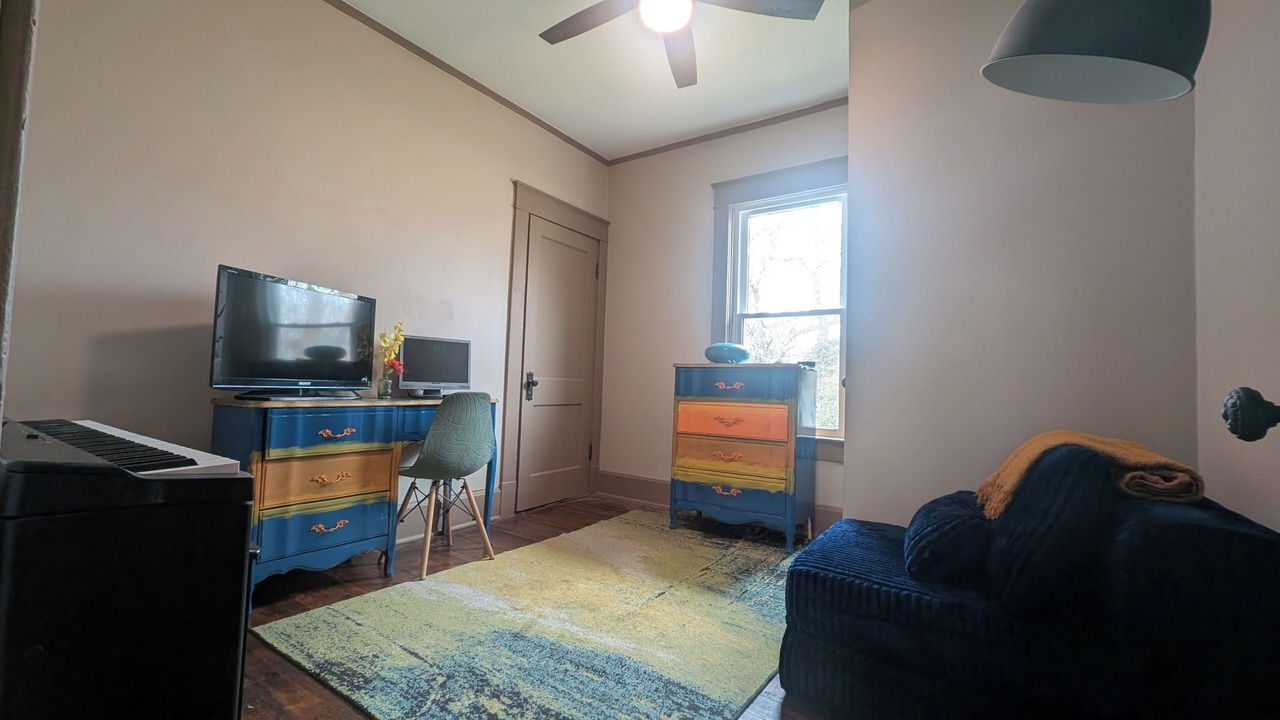 Photo of Livingroom in Kansas City
