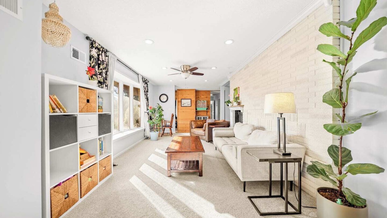 Photo of Livingroom in Kansas City