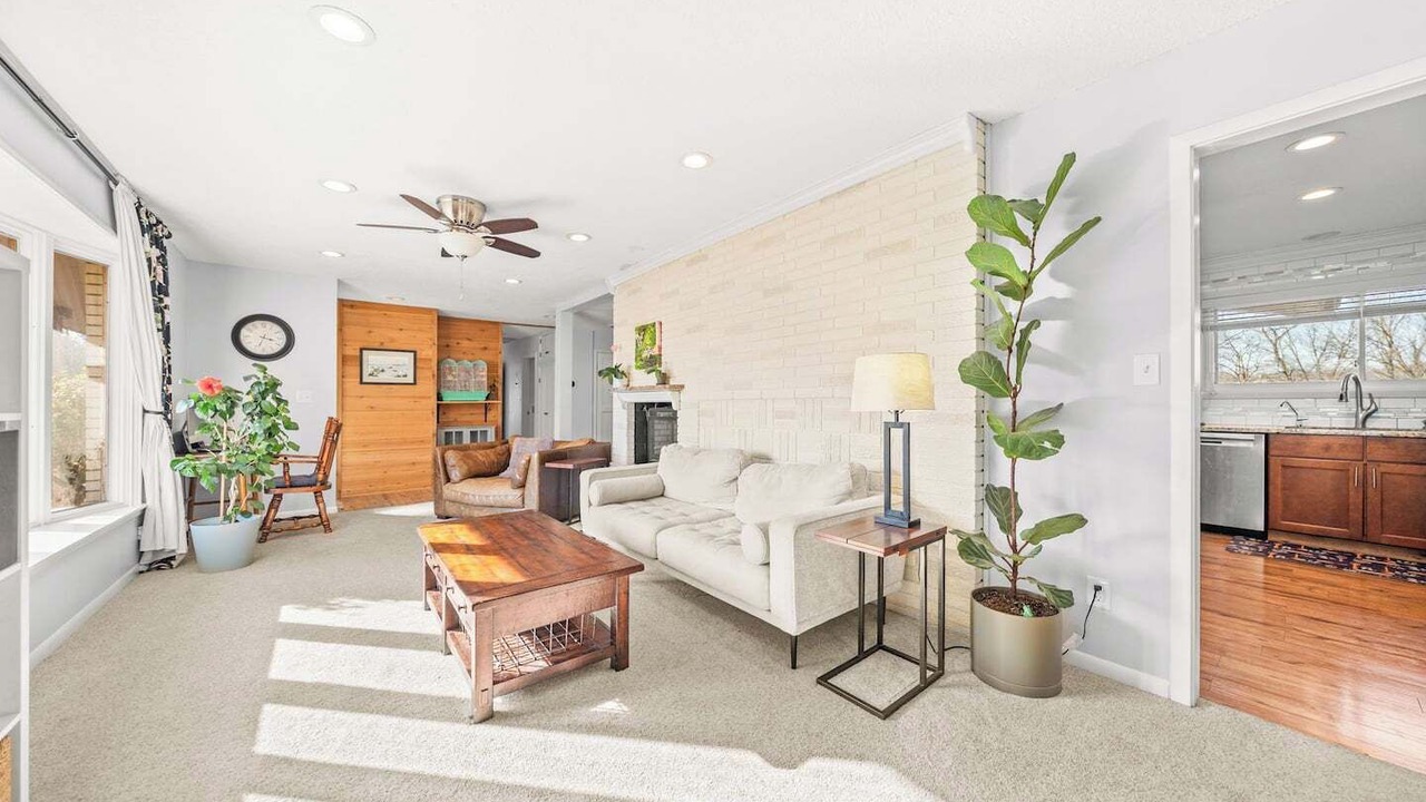 Photo of Livingroom in Kansas City