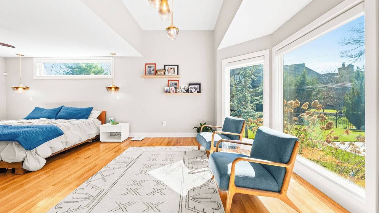 Photo of Bedroom in Prairie Village