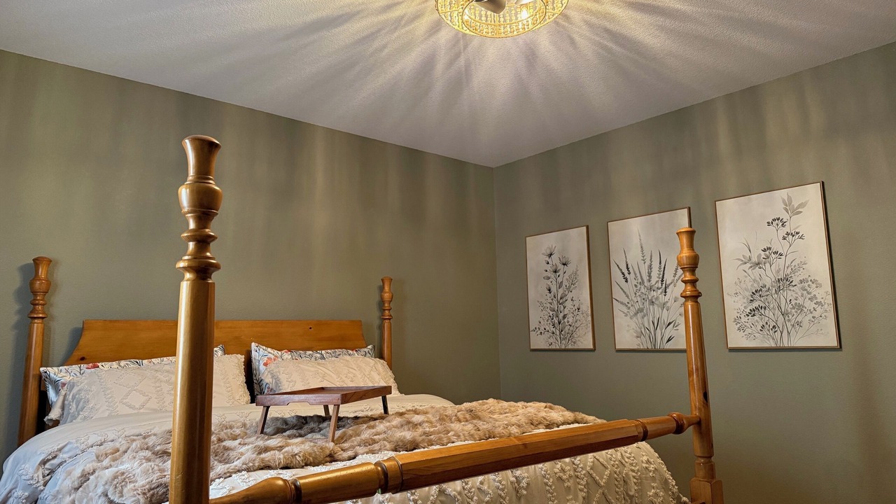 Photo of Bedroom in Winfield