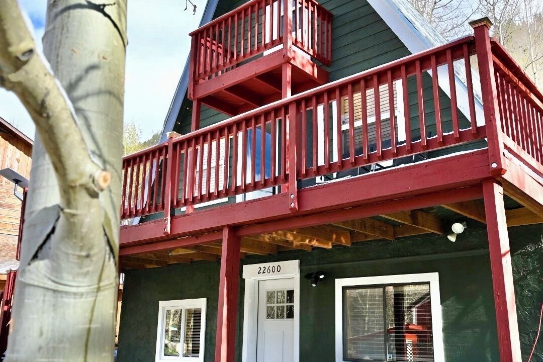 Photo of Outdoor in Garfield