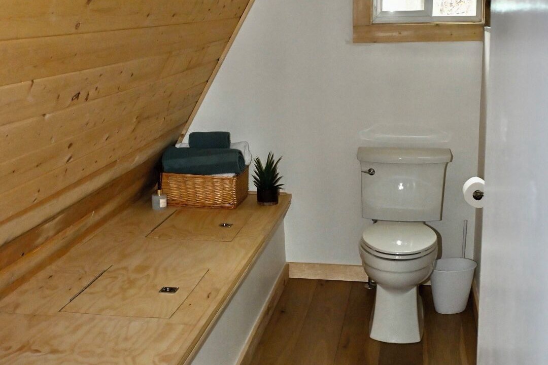 Photo of Bathroom in Garfield