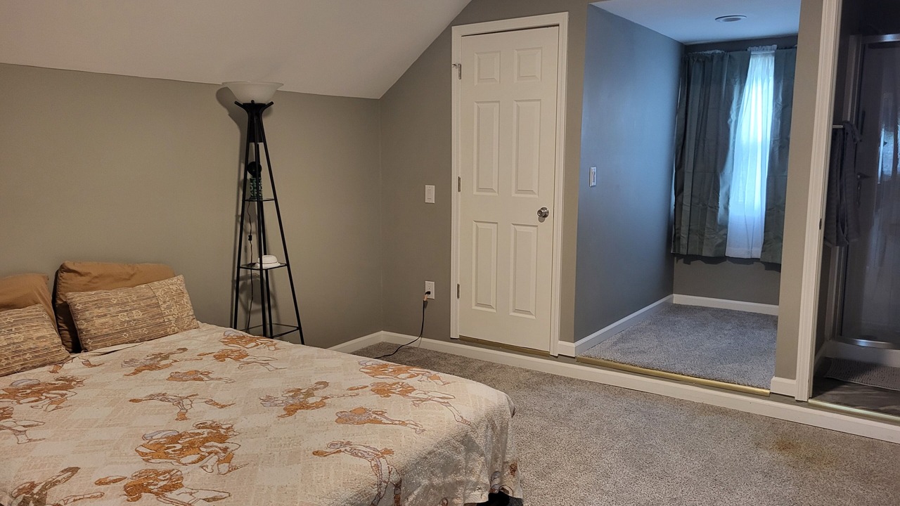 Photo of Bedroom in South Kansas City