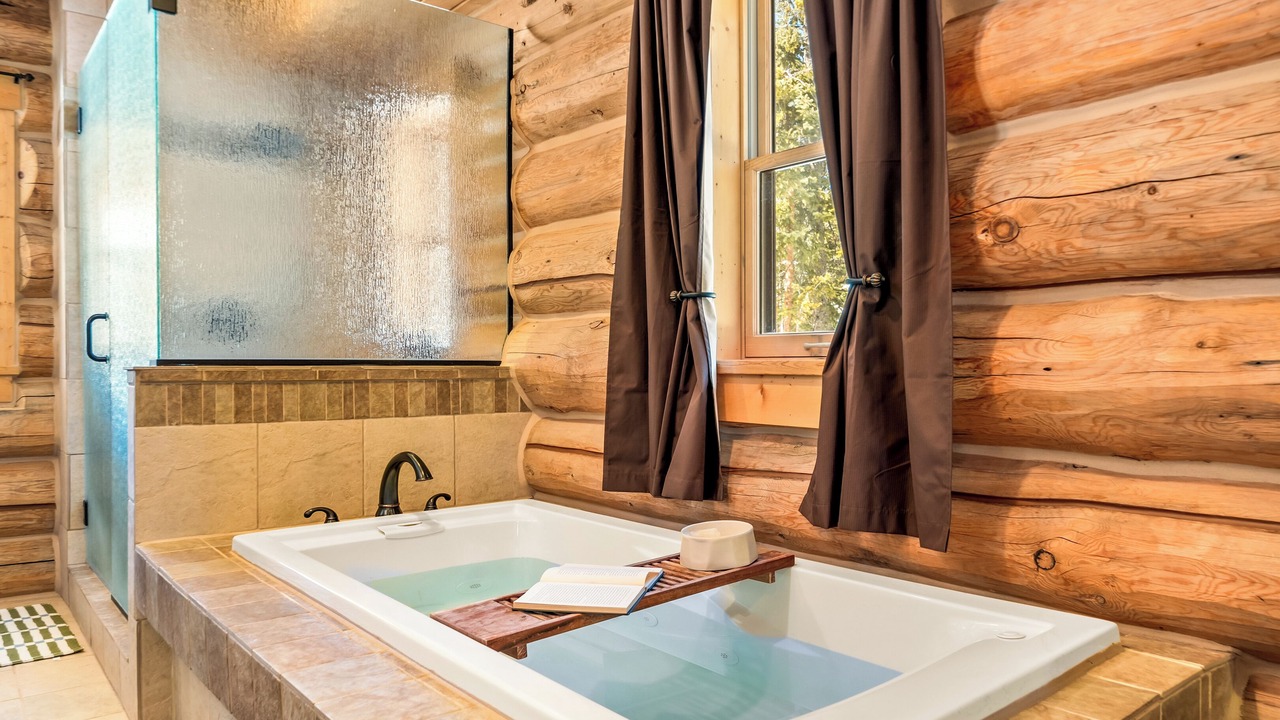 Photo of Bathroom in Valley of the Sun