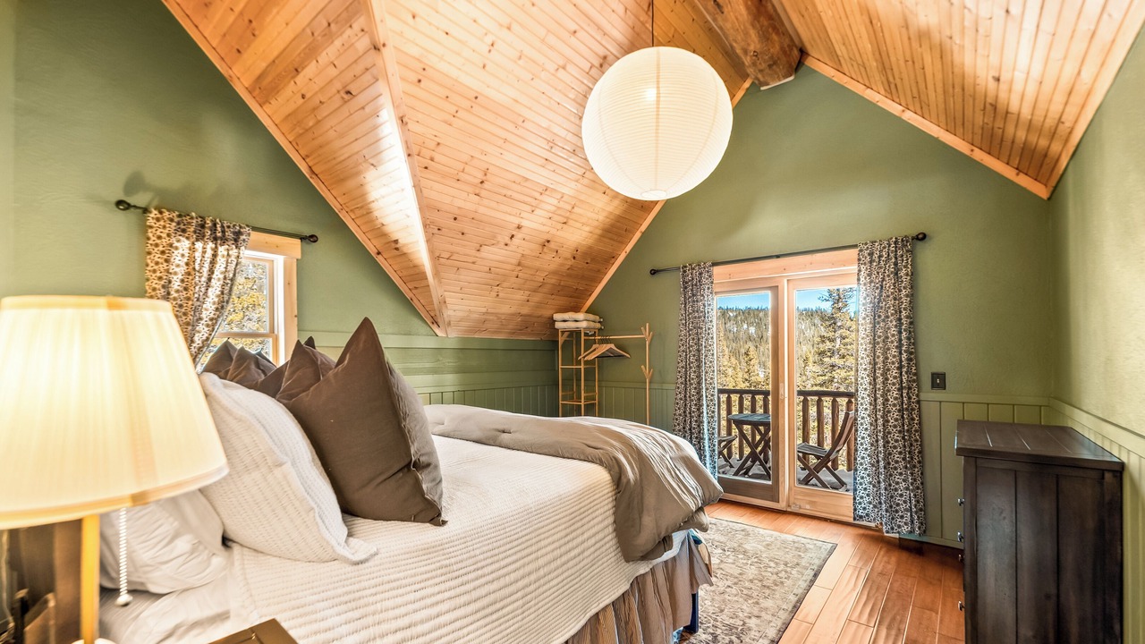 Photo of Bedroom in Valley of the Sun