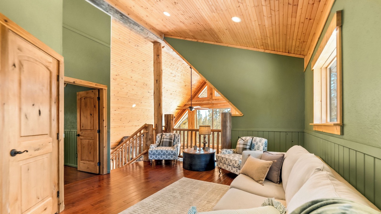 Photo of Livingroom in Valley of the Sun