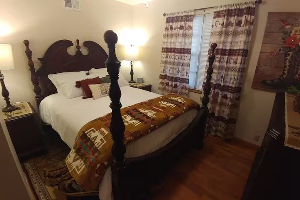 Photo of Bedroom in Waynoka