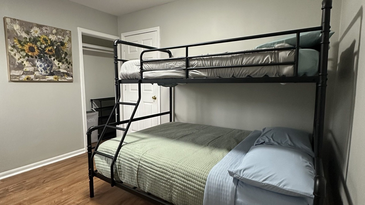 Photo of Bedroom in Overland Park