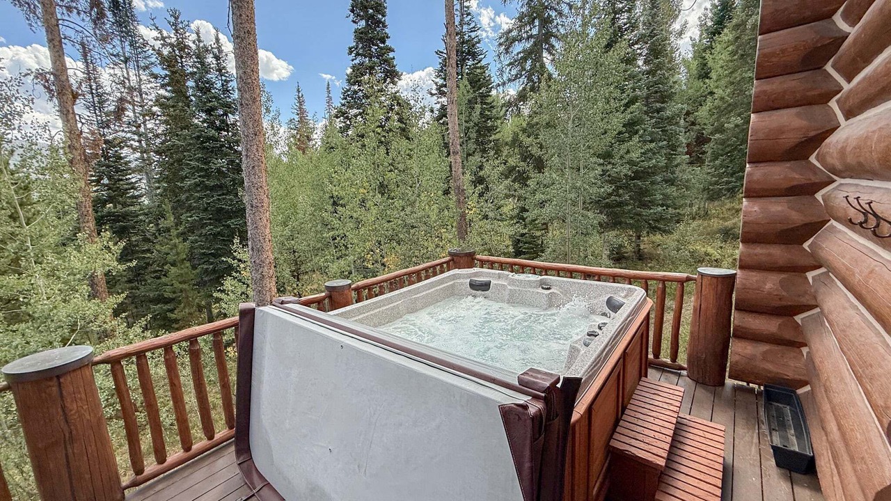 Photo of Outdoor in Three Peaks