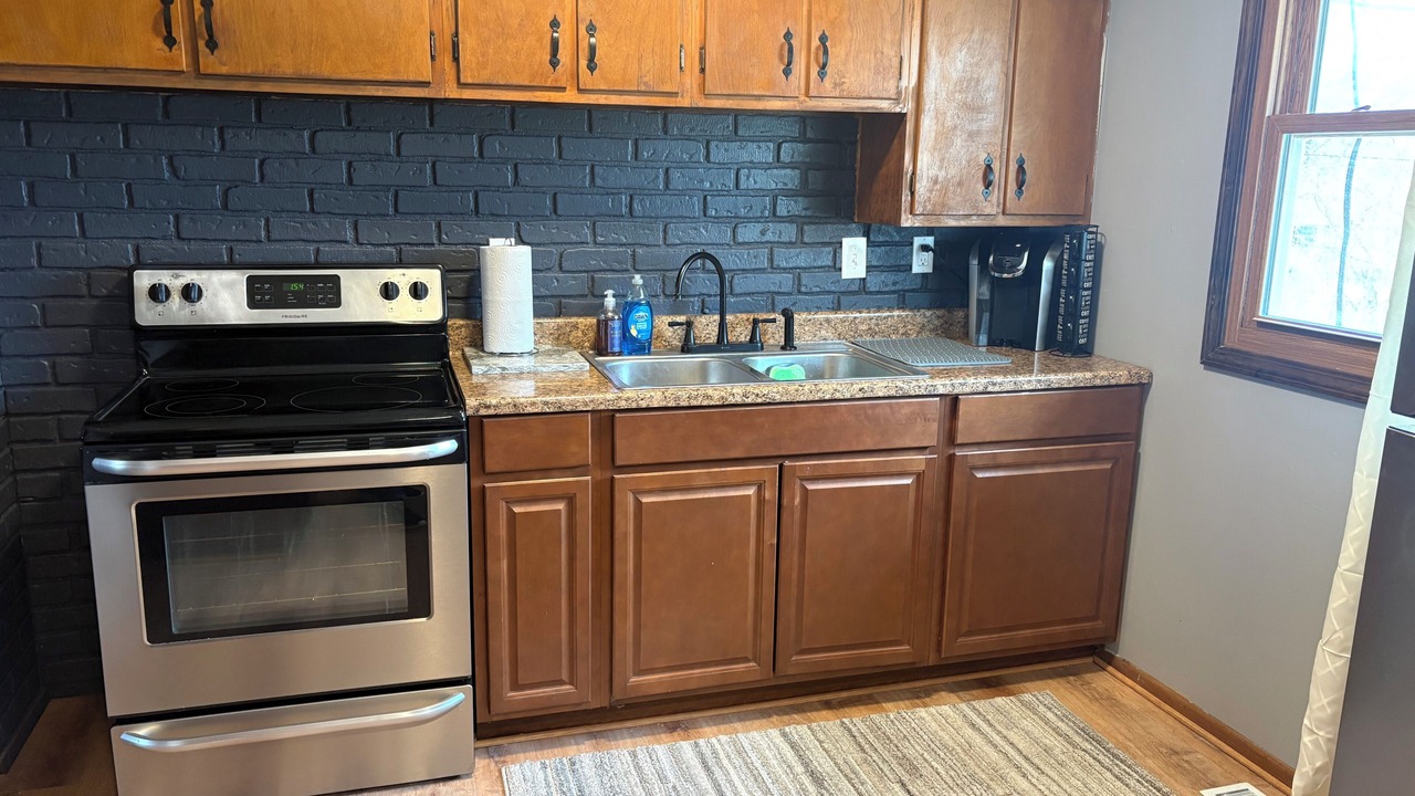 Photo of Kitchen in Pauline