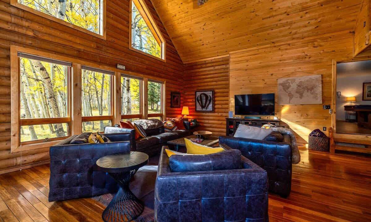 Photo of Livingroom in Kremmling