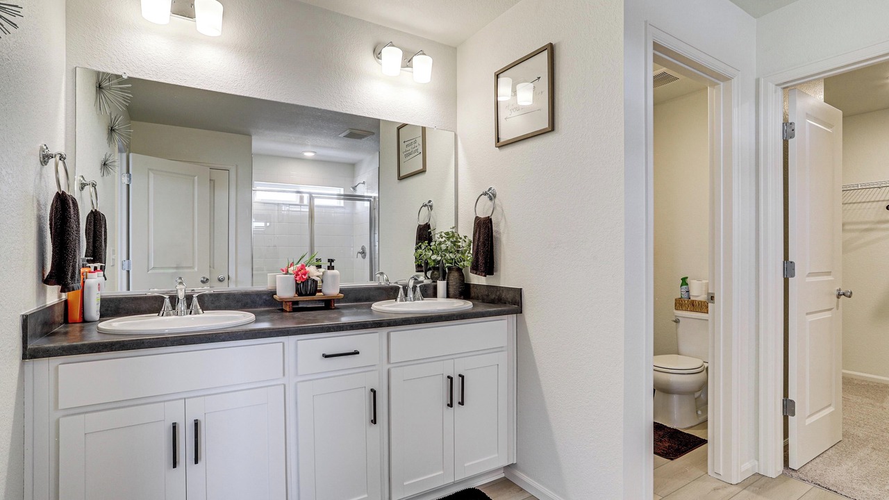 Photo of Bathroom in Commerce City
