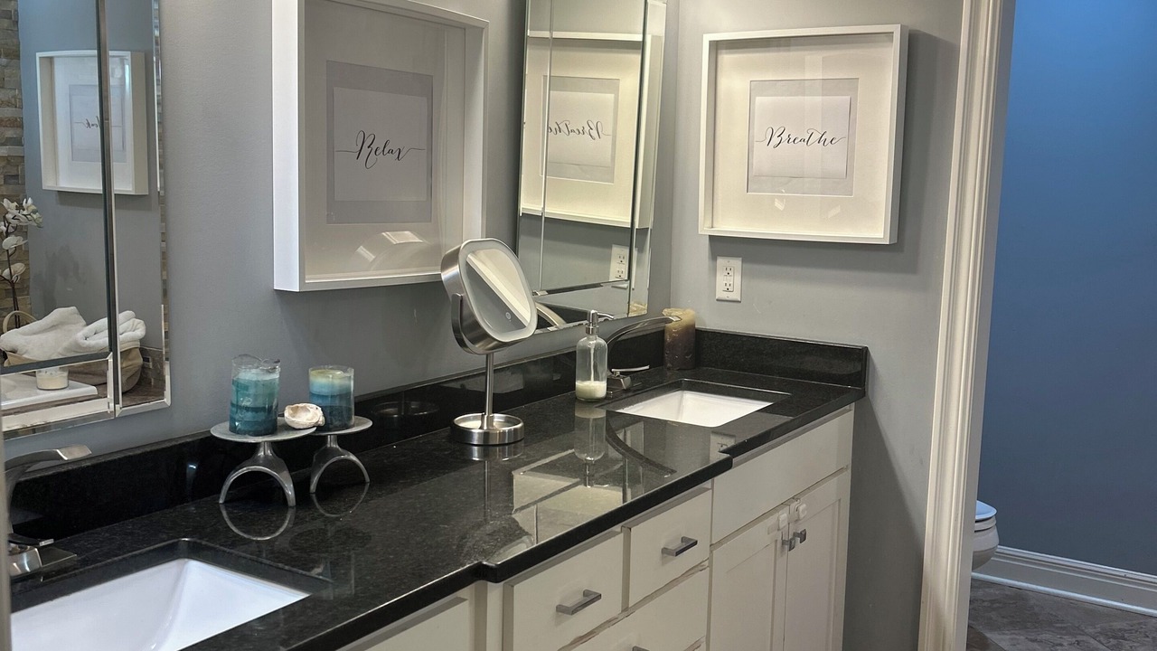 Photo of Bathroom in Midtown - Westport
