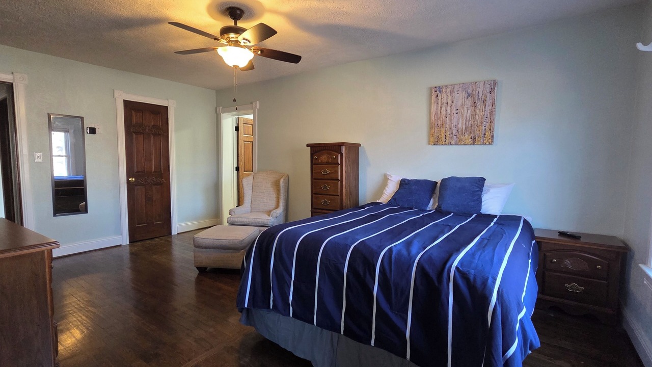 Photo of Bedroom in Kansas City