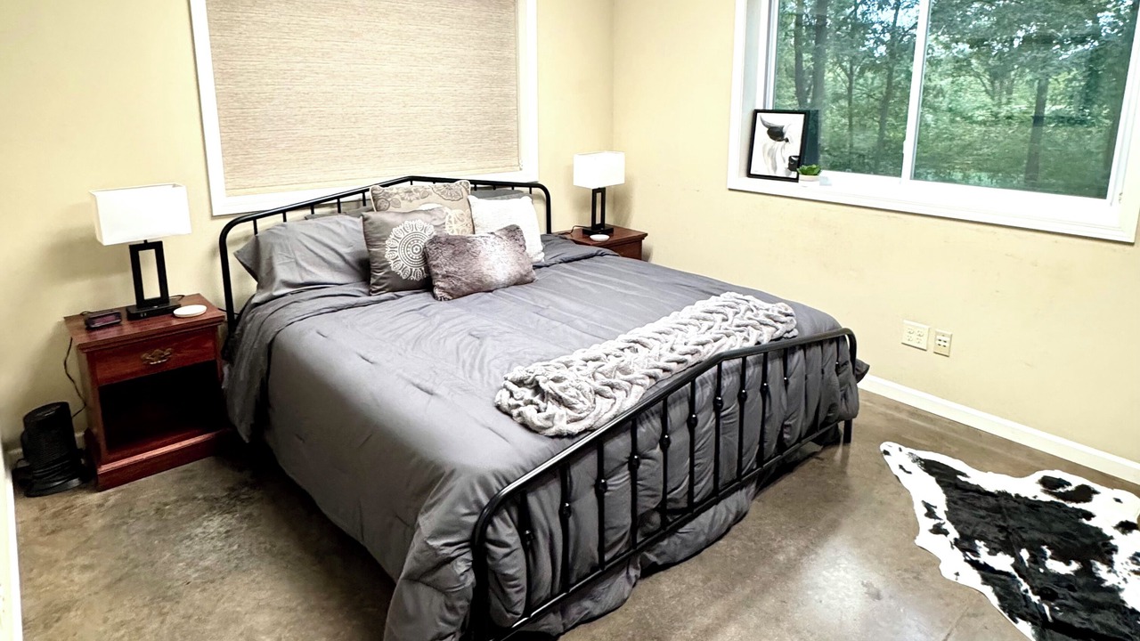Photo of Bedroom in Liberty