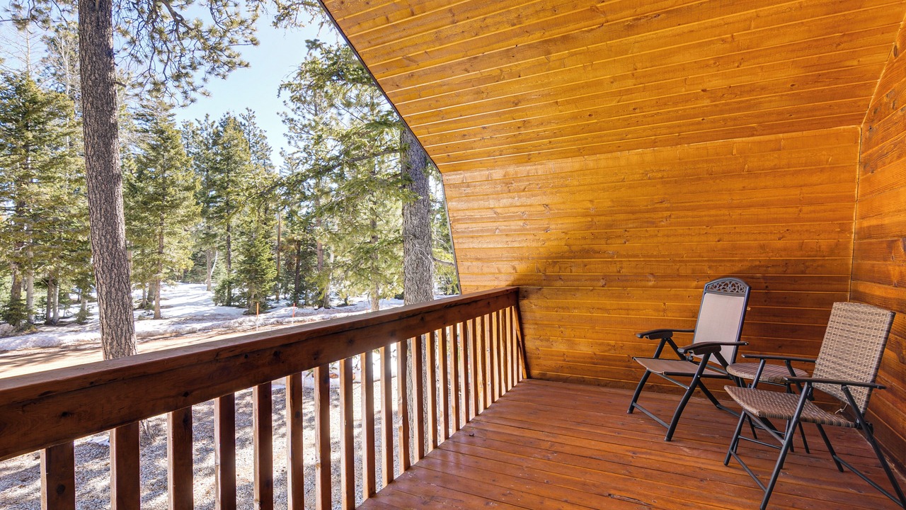 Photo of Outdoor in Meadow View Heights