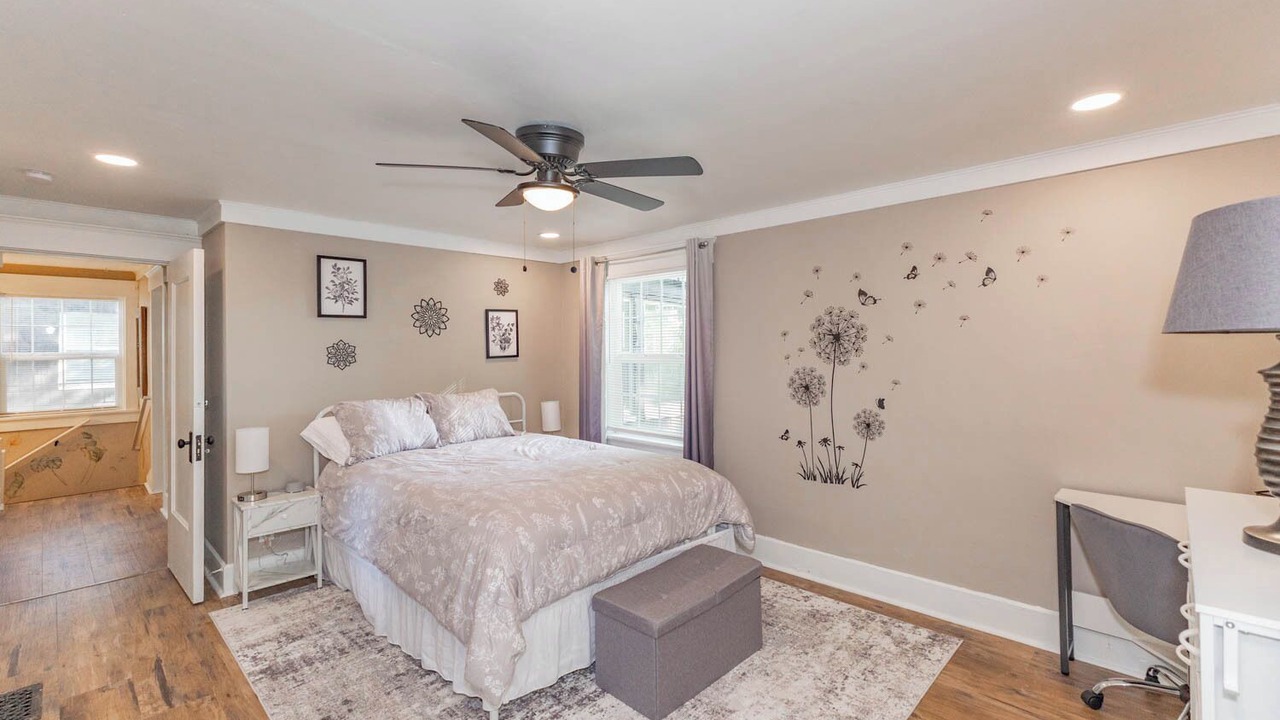 Photo of Bedroom in South Hyde Park
