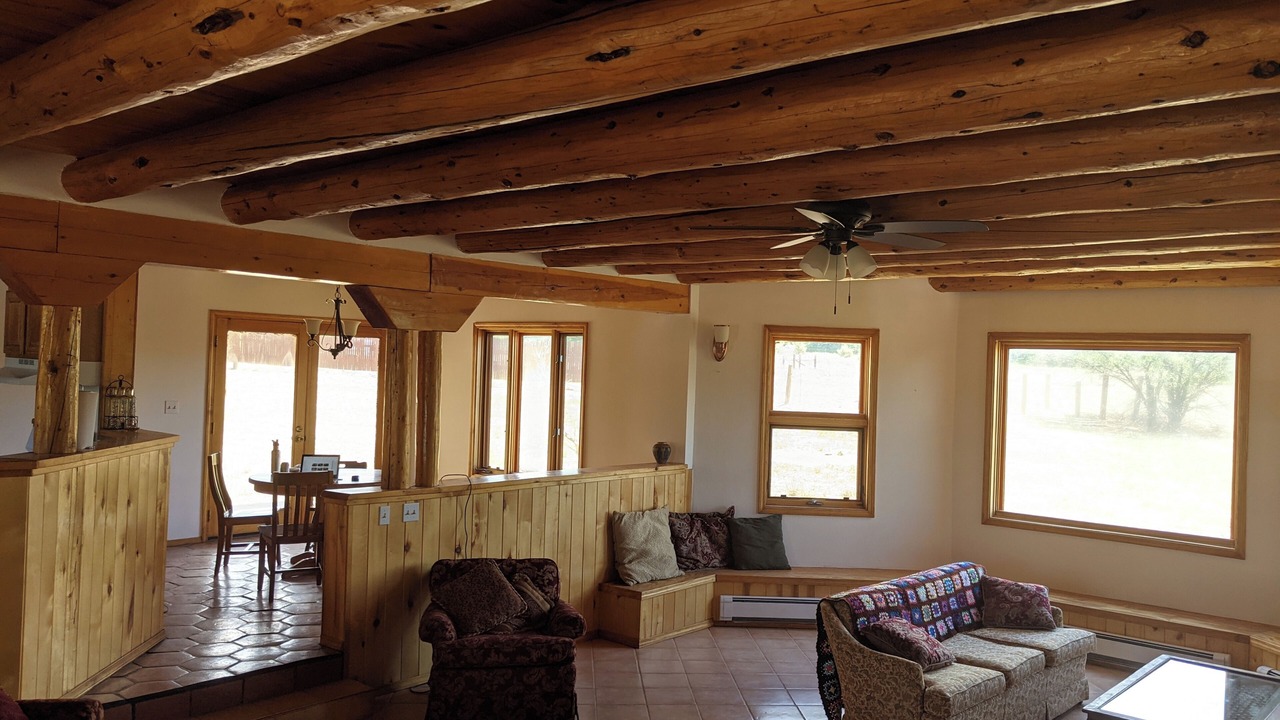Photo of Livingroom in Taos