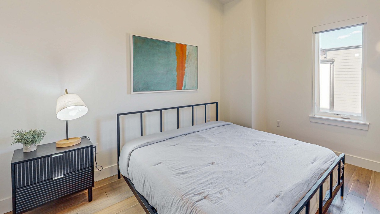 Photo of Bedroom in Summit Park